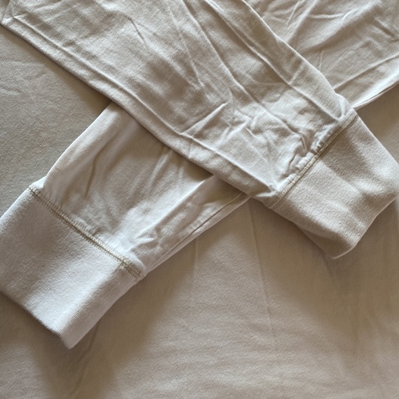 Eddie Bauer Long Sleeve Henley size Large - Picture 3 of 3